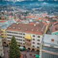 View of Innsbruck from the Stadtturm (1584 visites) View of Innsbruck and the surrounding Austrian Alps from the Stadtturm View of Innsbruck from the Stadtturm